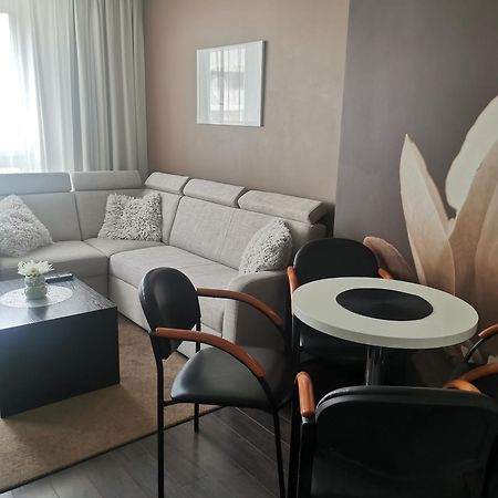 Apartament Prywatny Salon Z Aneksem Kuchennym I Sypialnia W Hotelu Diva Kolobrzeg Dış mekan fotoğraf