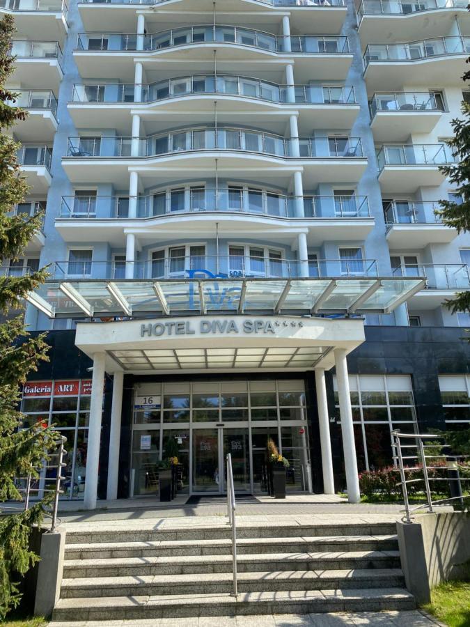 Apartament Prywatny Salon Z Aneksem Kuchennym I Sypialnia W Hotelu Diva Kolobrzeg Dış mekan fotoğraf