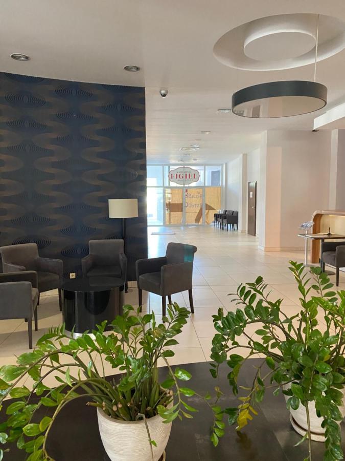 Apartament Prywatny Salon Z Aneksem Kuchennym I Sypialnia W Hotelu Diva Kolobrzeg Dış mekan fotoğraf