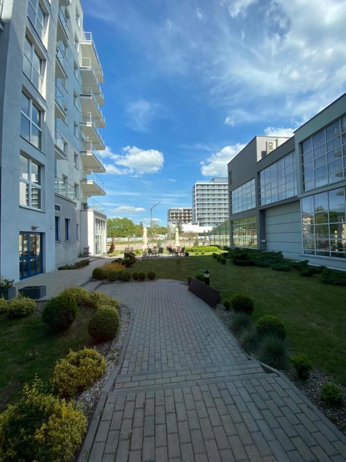 Apartament Prywatny Salon Z Aneksem Kuchennym I Sypialnia W Hotelu Diva Kolobrzeg Dış mekan fotoğraf