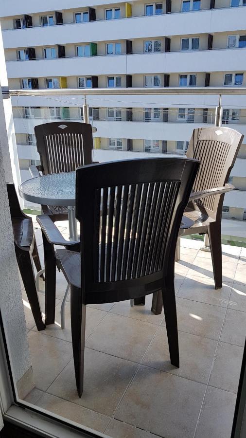 Apartament Prywatny Salon Z Aneksem Kuchennym I Sypialnia W Hotelu Diva Kolobrzeg Dış mekan fotoğraf