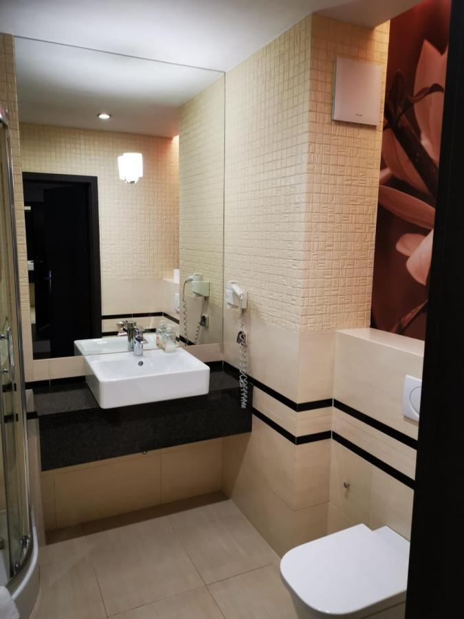Apartament Prywatny Salon Z Aneksem Kuchennym I Sypialnia W Hotelu Diva Kolobrzeg Dış mekan fotoğraf